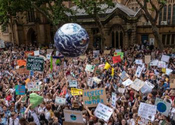 Demanding decisive leadership on climate action