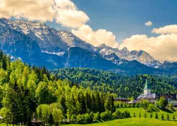 Prospects for strong performance at the G7 Elmau Summit